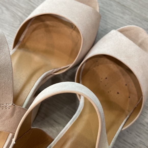 Qupid Pink Suede Heel Sandals - Picture 5 of 8